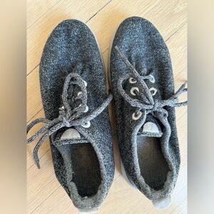 Women’s wool allbirds size 9